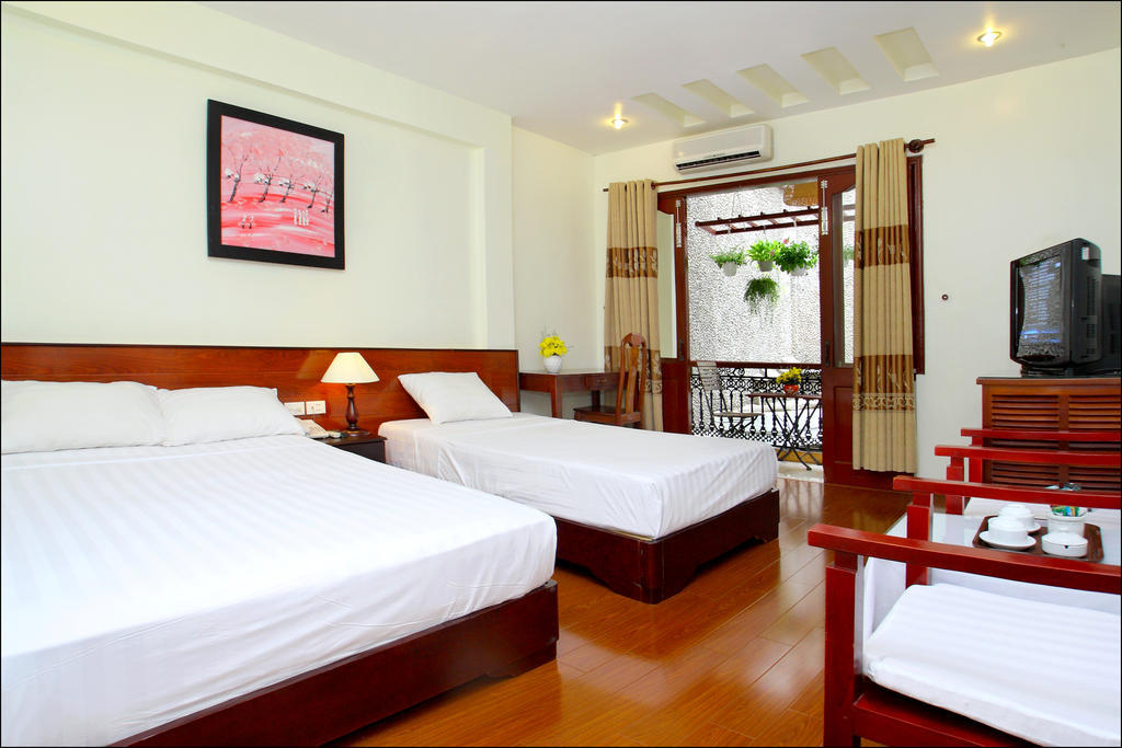 Nhi Trung Hotel Hoi An Room photo